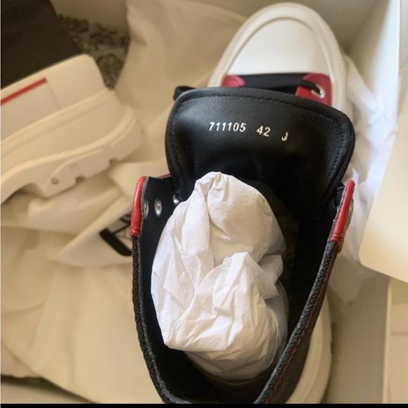 ‼️SOLD‼️ Alexander McQueen, Tread Slick high-top sneakers size 42 - Picture 6 of 12